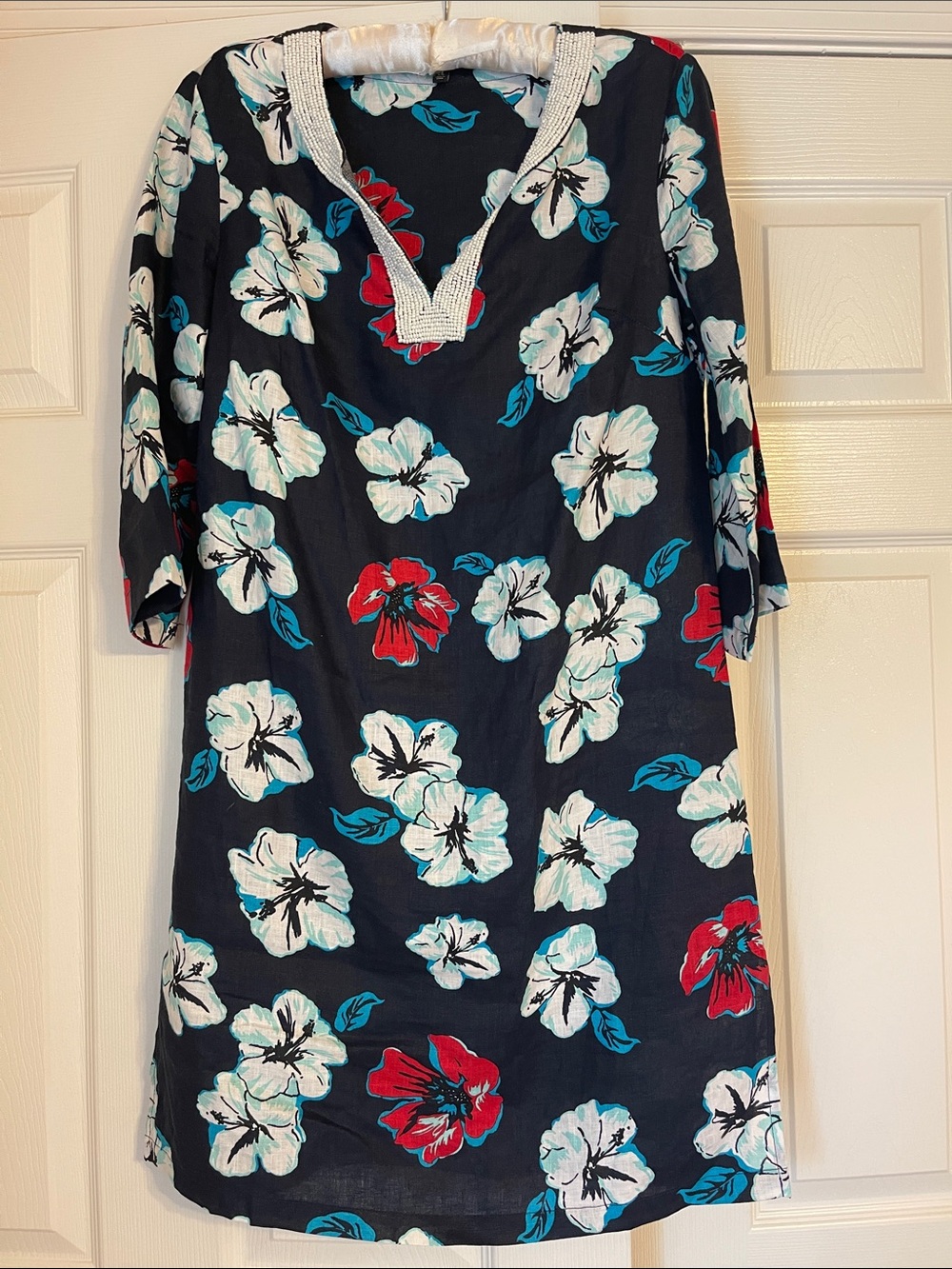Talbots Navy Floral V-Neck Swim Coverup Tunic with White, Red & Teal Accents